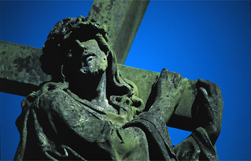 jesus carrying cross